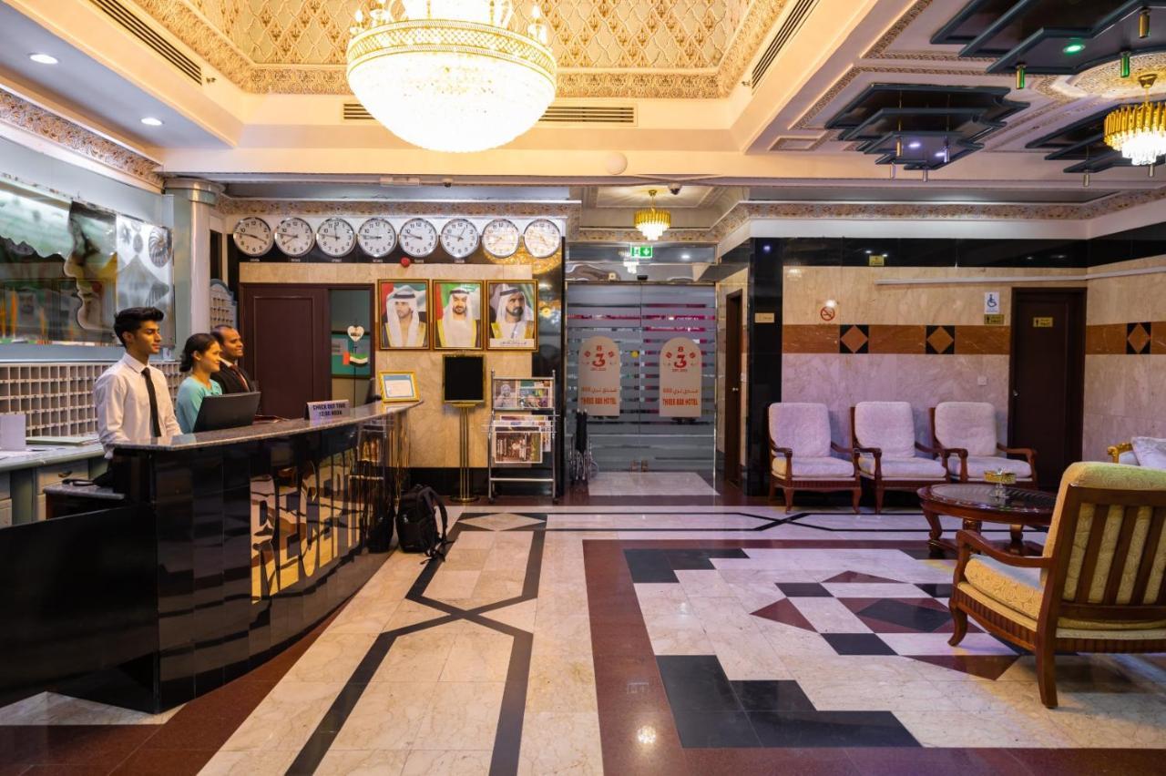 Three 888 Hotel Dubai Esterno foto